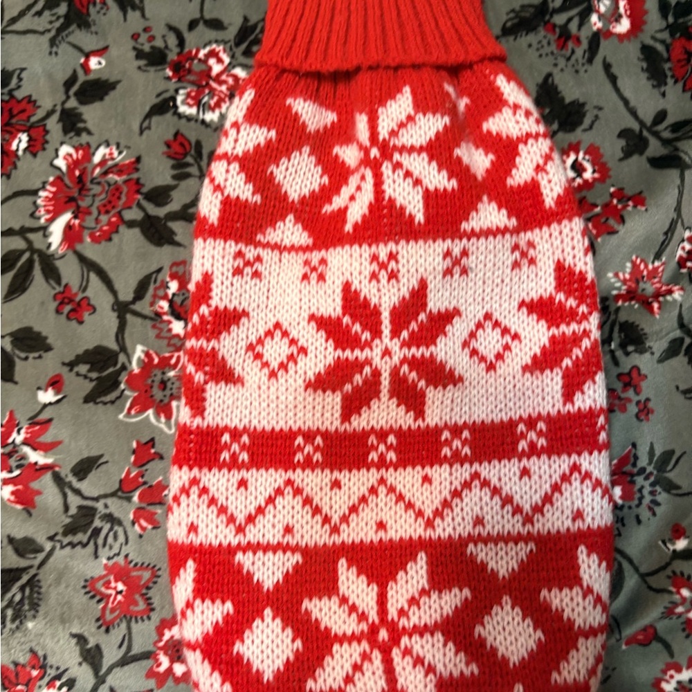 Red and White Knit Patterned Sweater